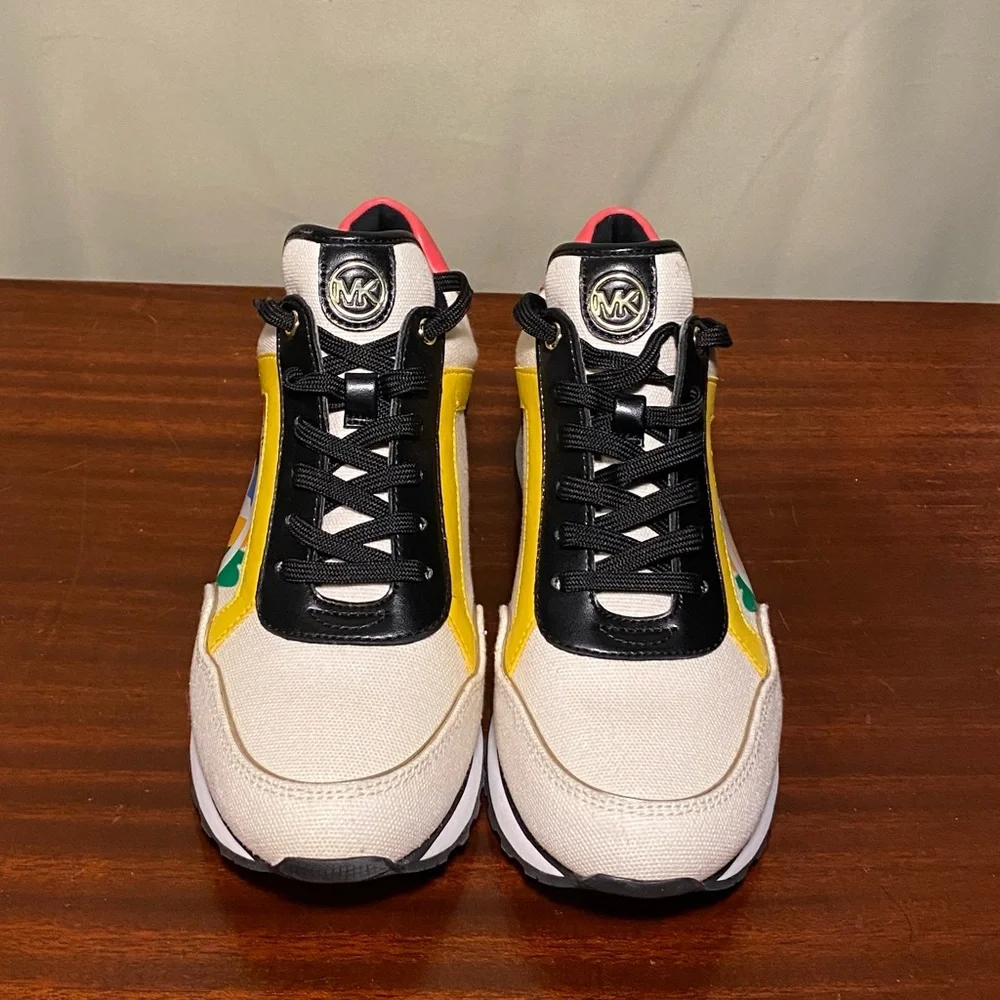 Michael Kors Maddy Trainers Tokyo Olympian MK Logo women’s size 9M New Other - Picture 2 of 6